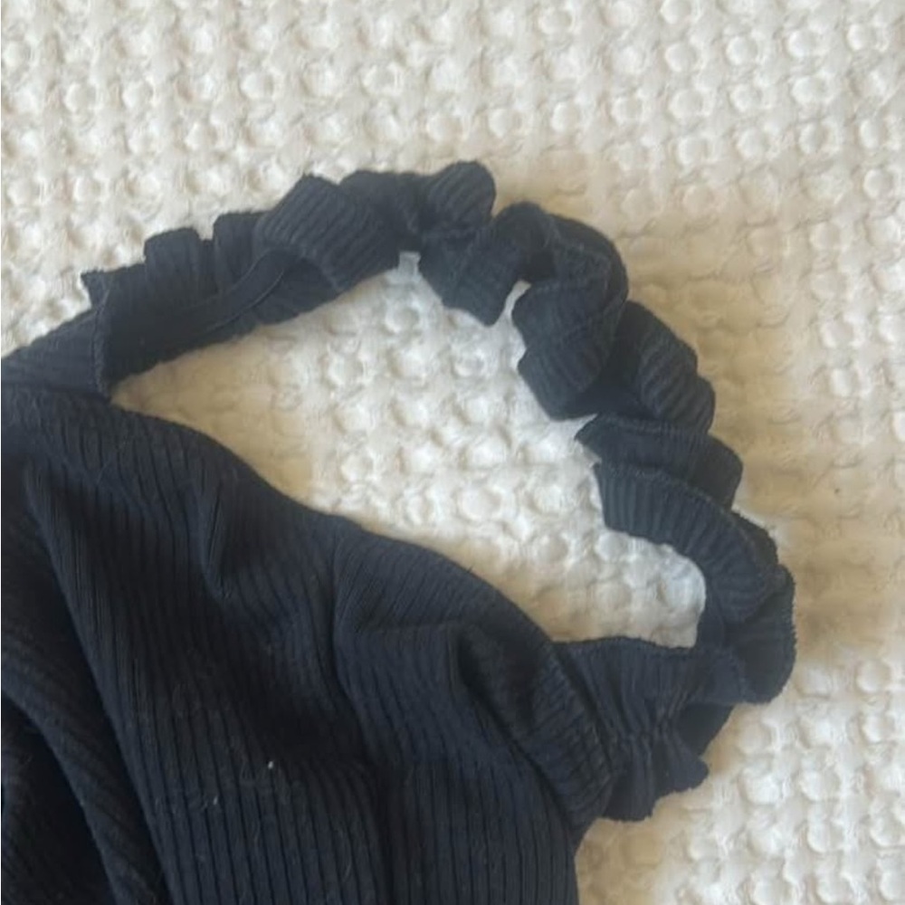 Sunday Best Black Ruffle Strap Tank Top - Picture 4 of 4